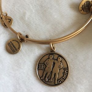 Alex and Ani 🔅 GEMINI
