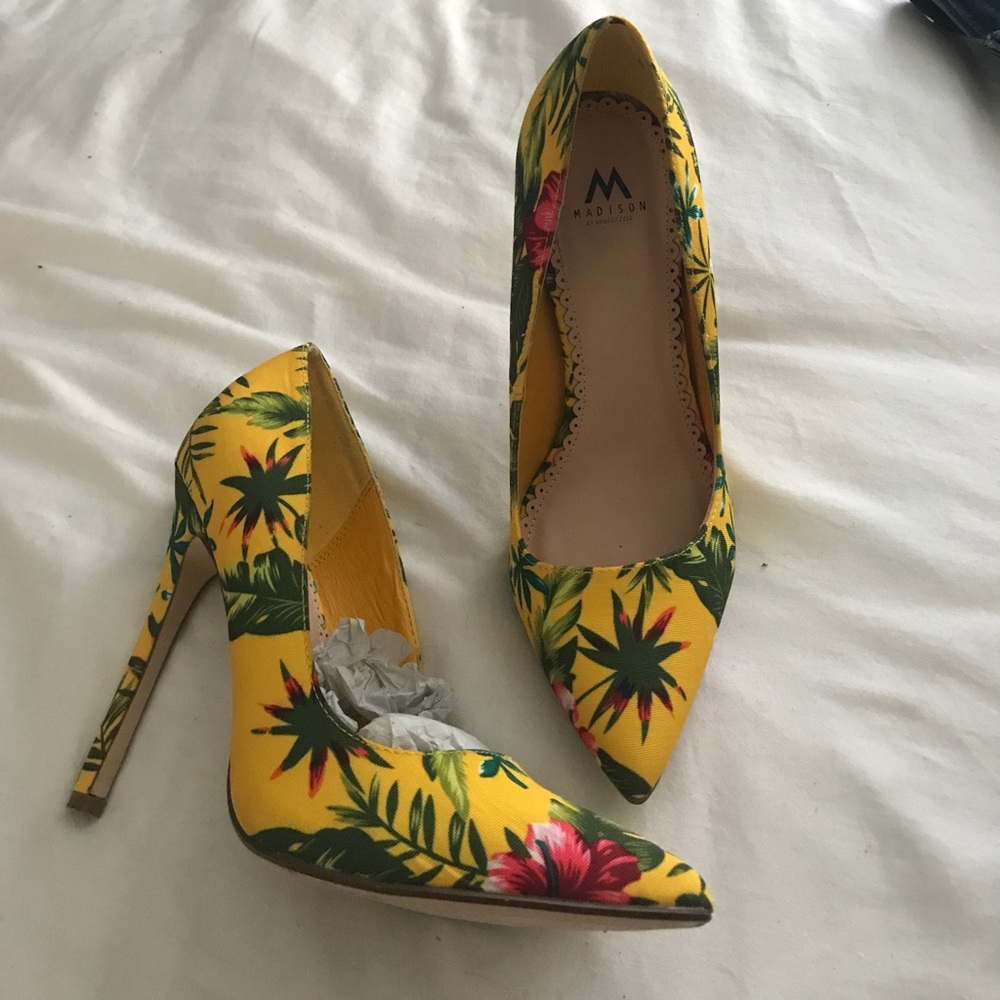 Super cute heels!!