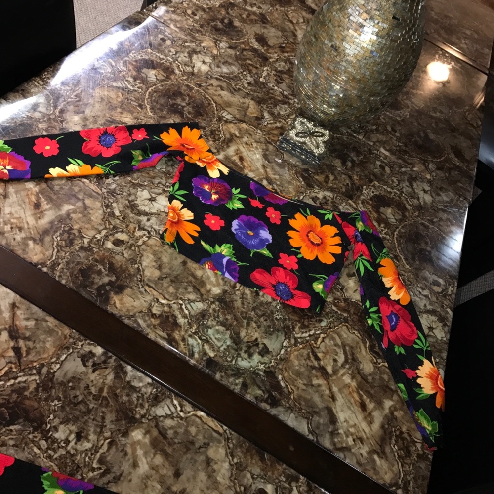 American Apparel Floral two piece size M - Picture 3 of 3