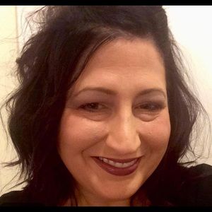 Meet your Posher, Colleen