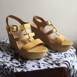 Excellent condition Franco Sarto Wedges