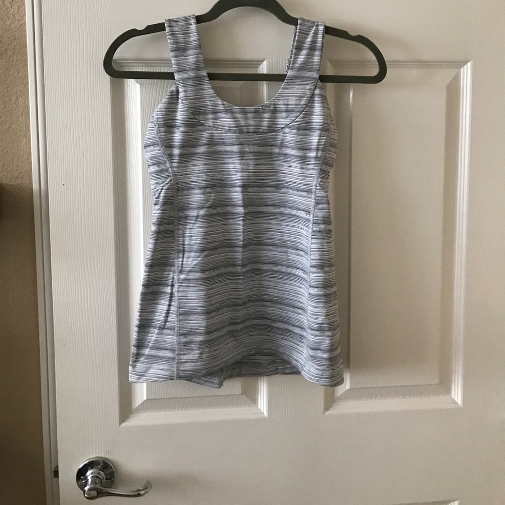 Lulu lemon workout tank