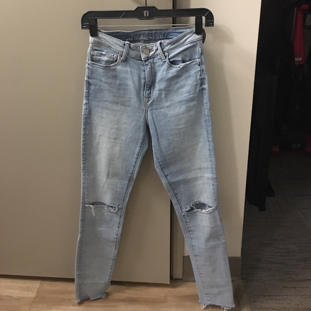 Paradise Mine light wash jeans