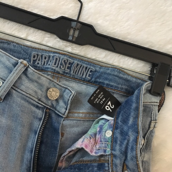 Paradise Mine light wash jeans - Picture 3 of 3