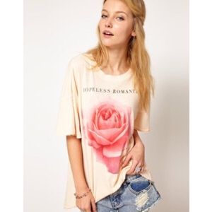 (On hold for buyer) Wildfox Hopeless Romantic 🦊💘