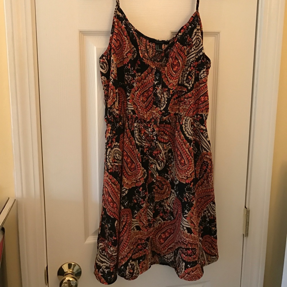 Forever 21 paisley dress! Very comfy