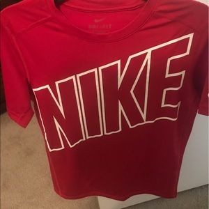 Nike boys size small