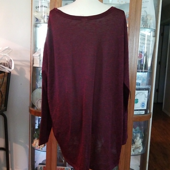 CLASSIC HI/LO PLUS SIZE TUNIC!!! - Picture 3 of 4