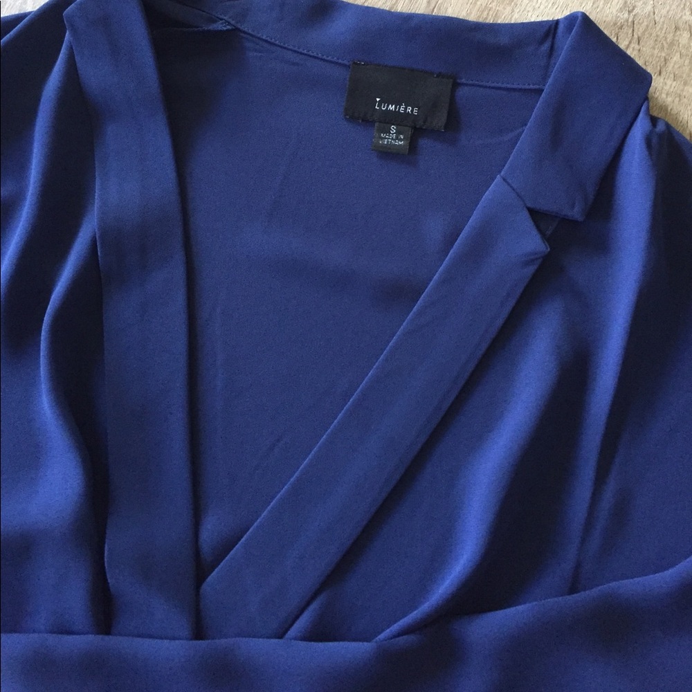 Lumiere Fashion Cross Body Blouse