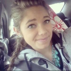 Meet your Posher, Brianna