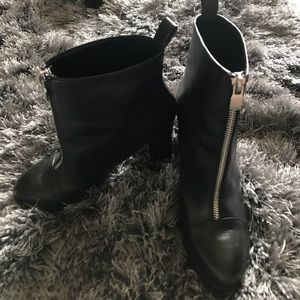 Zara Ankle boots