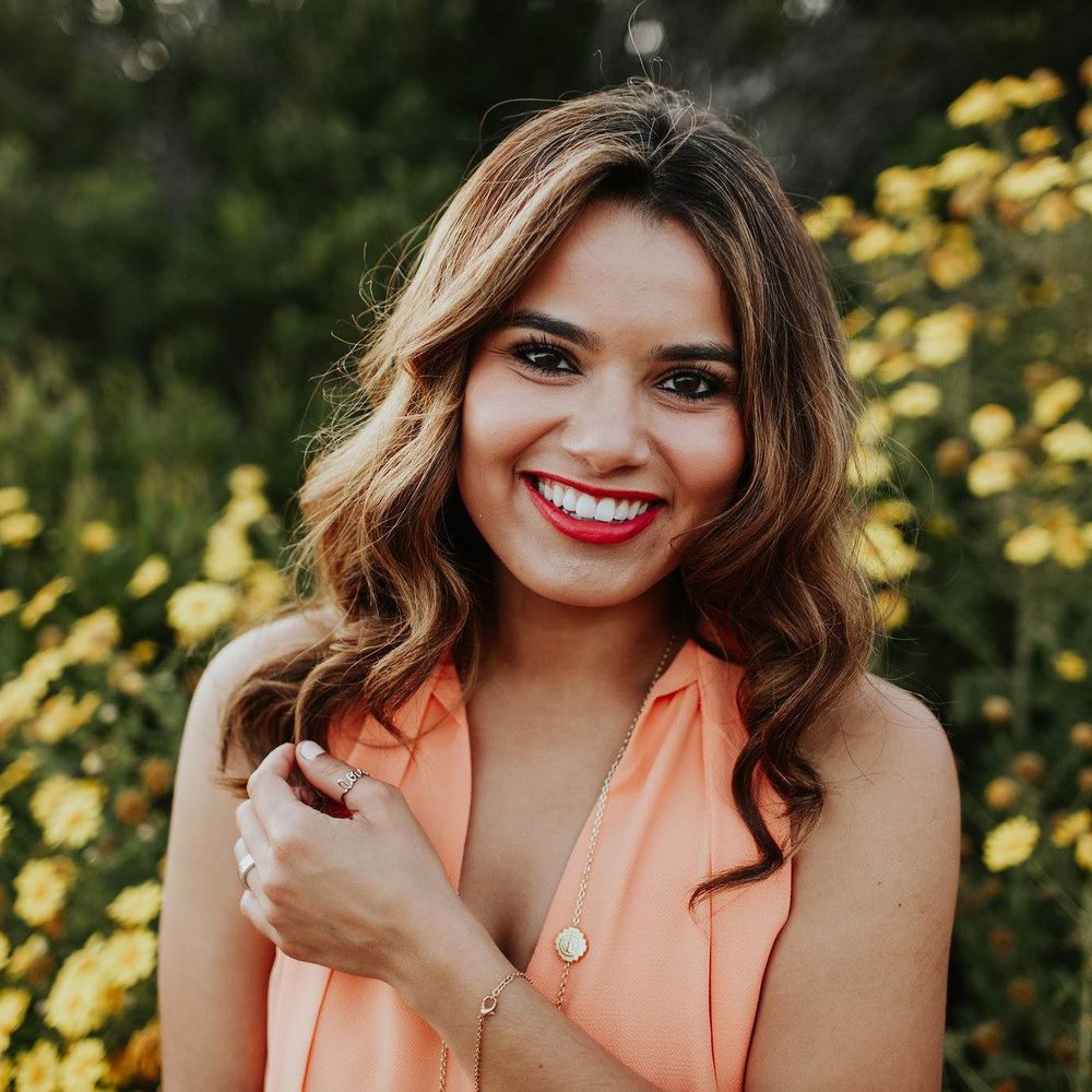 Meet your Posher, Veronica