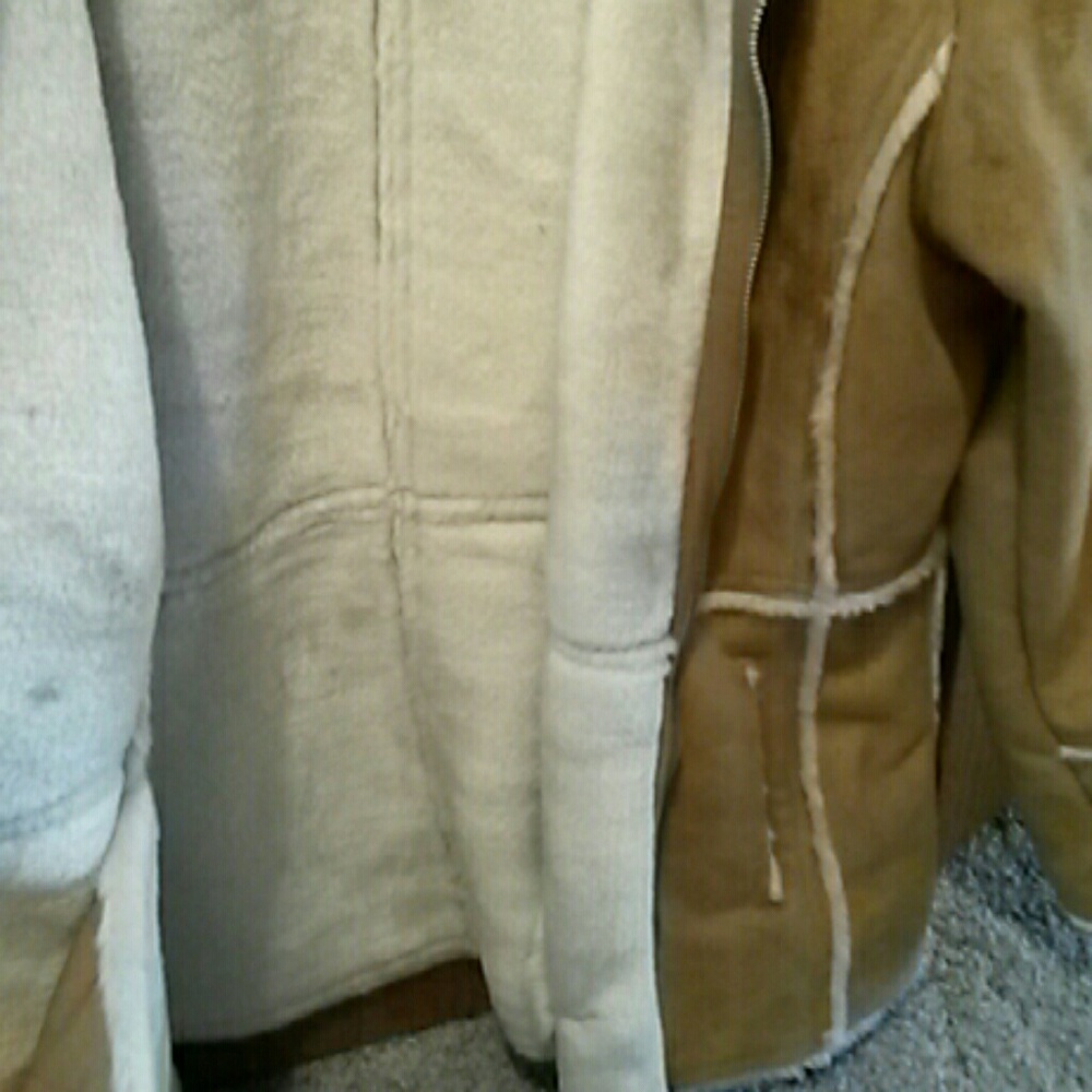 Fur coat - Picture 2 of 3
