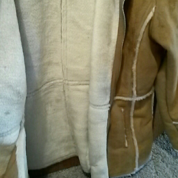 Fur coat - Picture 2 of 3