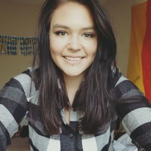 Meet your Posher, Jacqueline