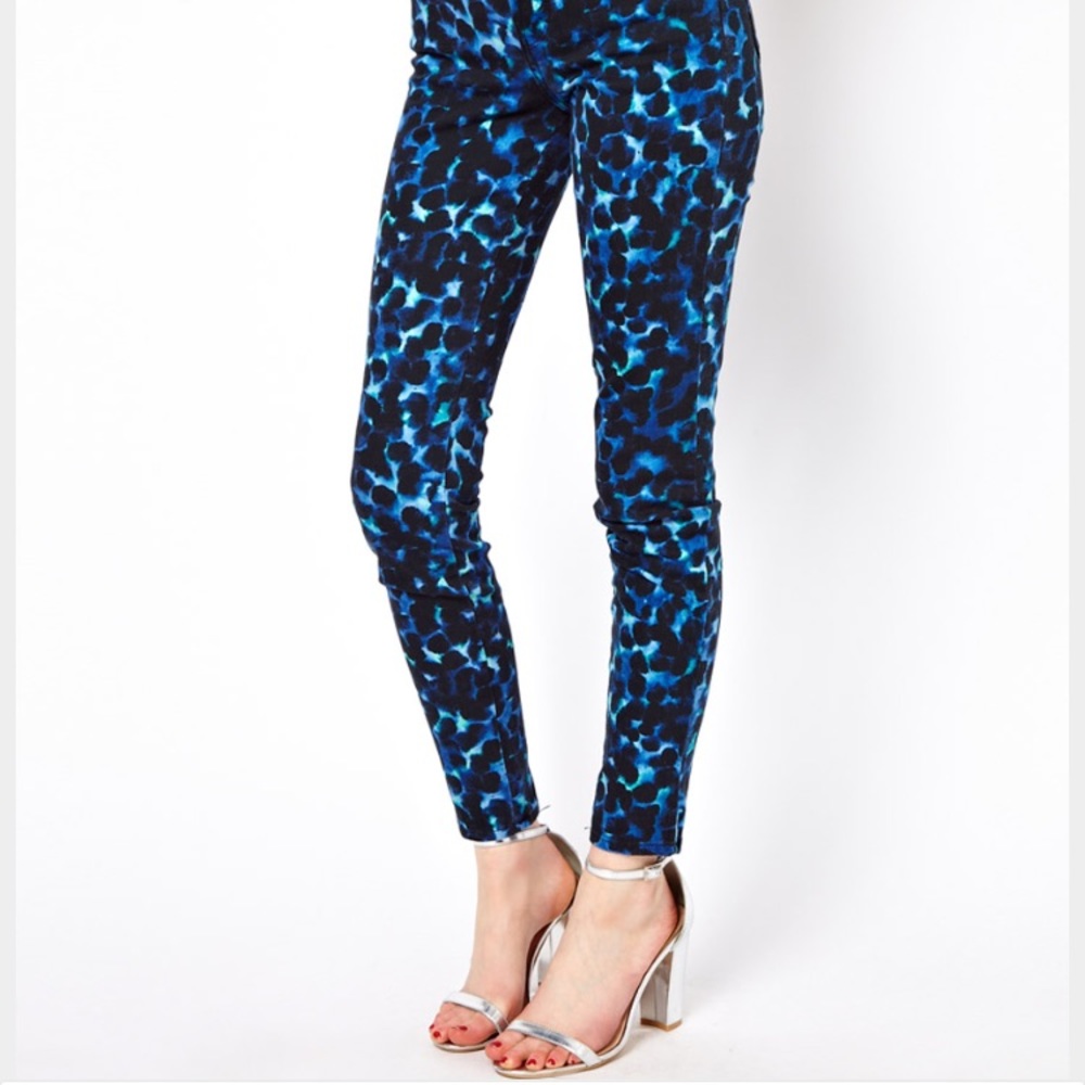 Brand New J Brand Mid-Rise Super Skinny Jeans