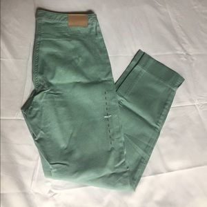 Nwt H&M crop pants