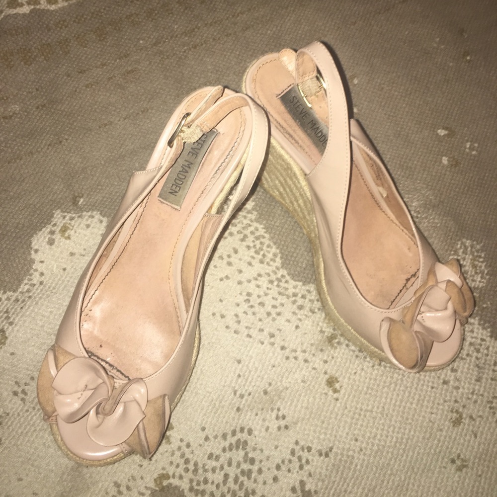 Steve Madden Blush whicker wedges