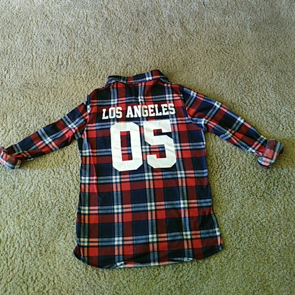 Flannel - Picture 2 of 3