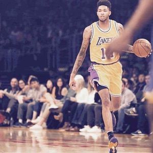 Meet your Posher, Johnny