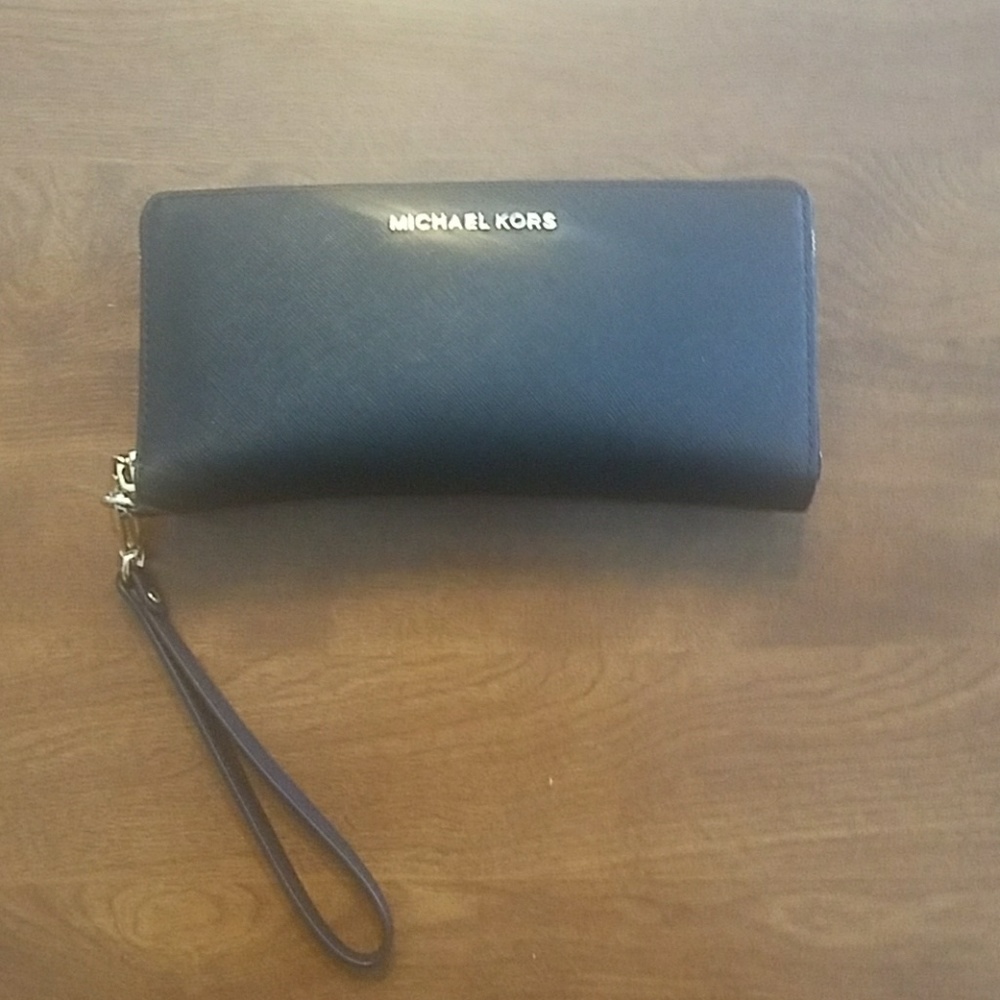 ***SOLD*** Michael Kors wallet.  Authentic