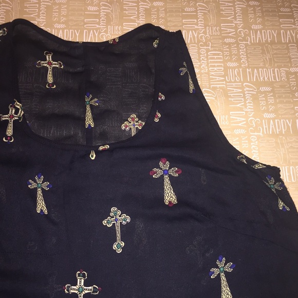 Black Sheer Cross Print Tank - Picture 6 of 7
