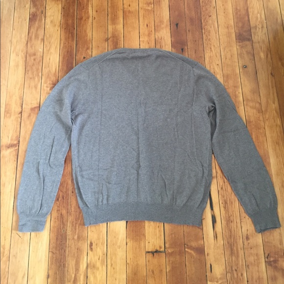 Men's J Crew V-neck Tan Sweater - Picture 3 of 3