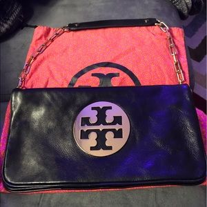 🔥 Price Drop !!!!  Authentic Tory Burch Reva Bag