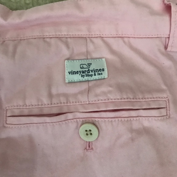 Vineyard Vines Shorts - Picture 3 of 4