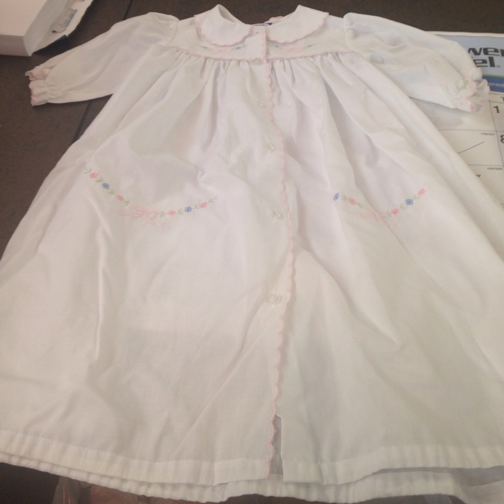 Newborn Day Gown