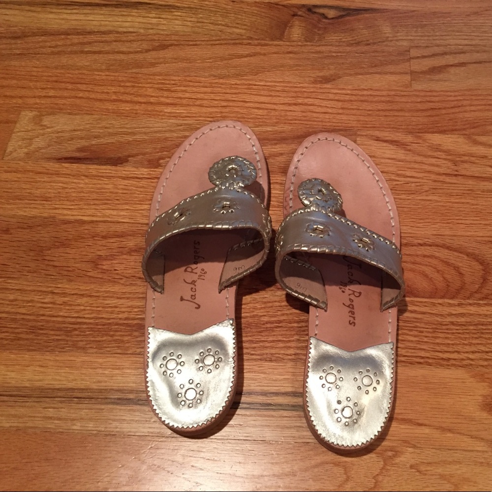 Size 9 Platinum Jack Rogers!