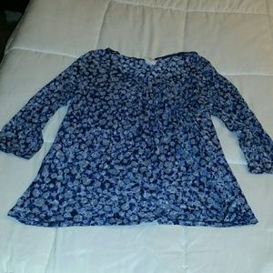 Size 1X 3/4 Sleeve Bubbles Top