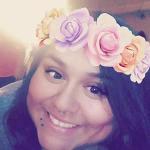 Meet your Posher, Renee