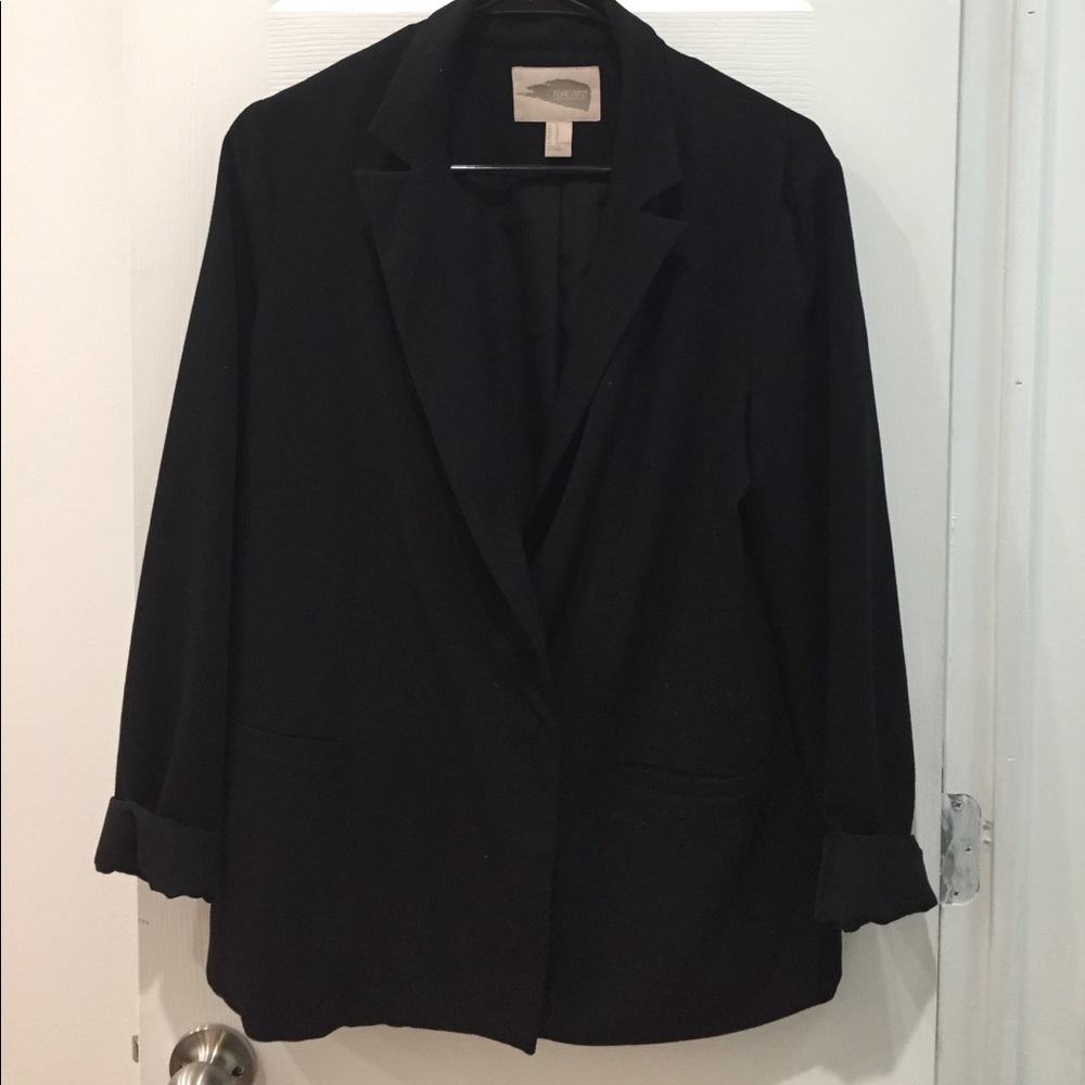 Sophisticated Office Work Black Blazer w/ Buttons