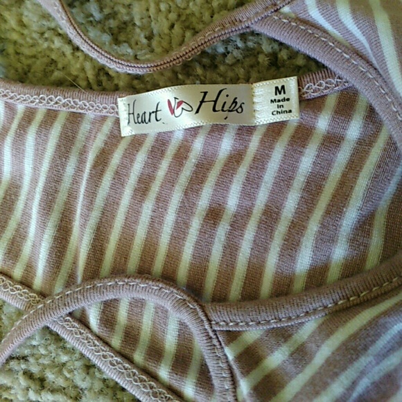 Crop top tank top - Picture 2 of 3