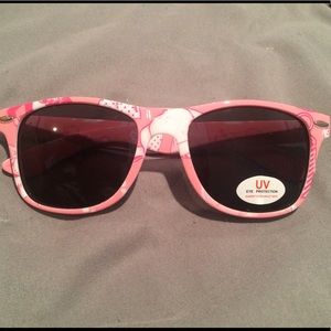 Lauren James sunglasses