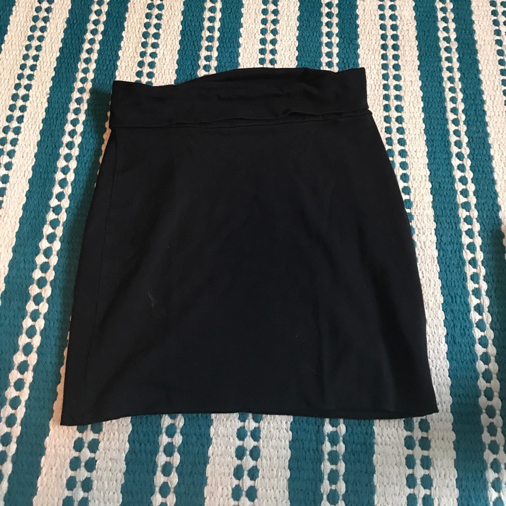 Black mini skirt