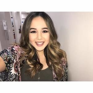 Meet your Posher, Ashley