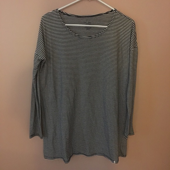 Volcom Lived In Dress - Picture 2 of 4