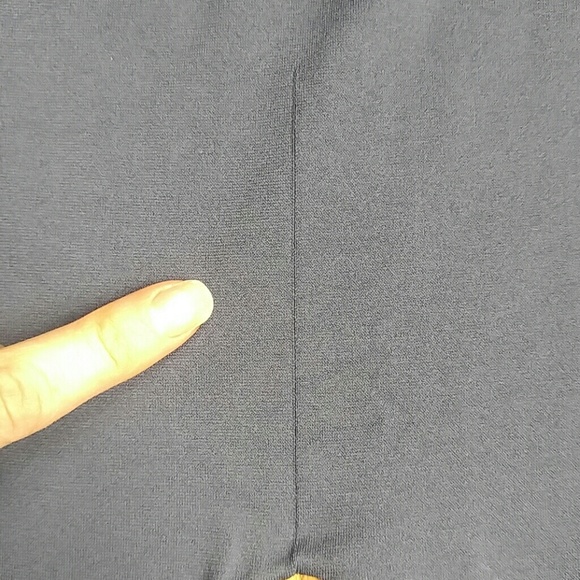 ♦ 3 for $15 Gray Capri Legging - Picture 5 of 8