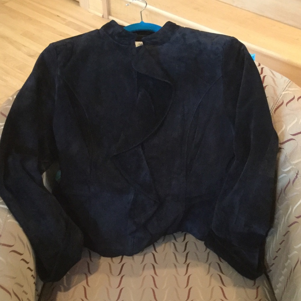 Black leather cropped jacket