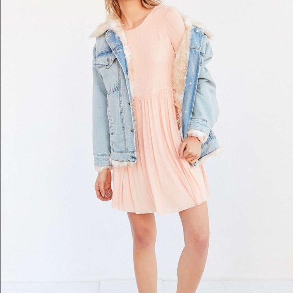 Kimchi Blue Cozy Babydoll Mini Dress (Peach)