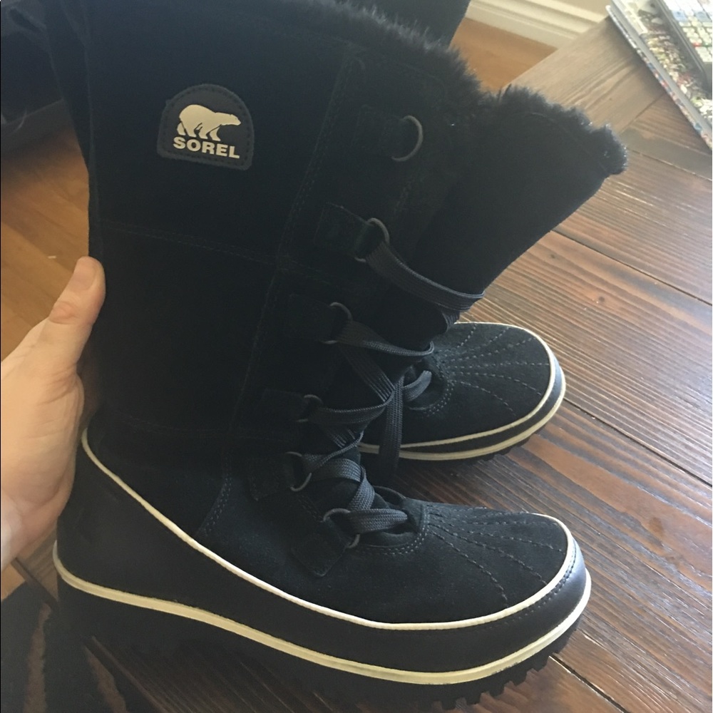 Sorel waterproof suede/leather boots size 8
