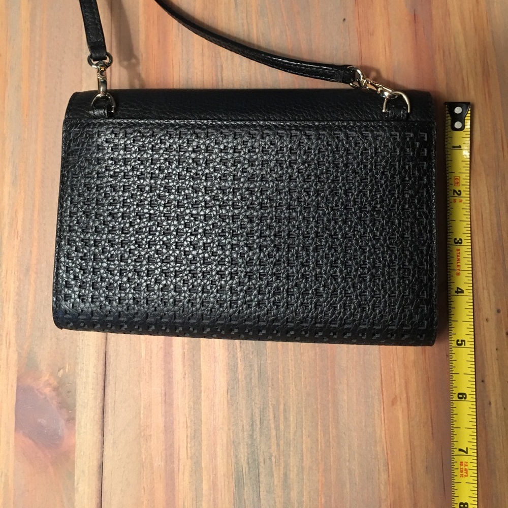 SOLD🎉2xHP🎉Gorgeous Kate Spade crossover bag - Picture 4 of 8