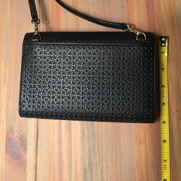 SOLD🎉2xHP🎉Gorgeous Kate Spade crossover bag - Picture 4 of 8