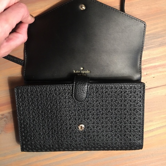 SOLD🎉2xHP🎉Gorgeous Kate Spade crossover bag - Picture 5 of 8