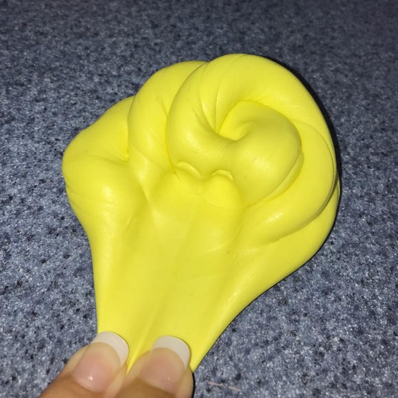 Banana boat yellow butter slime! Fun to play with! - Picture 2 of 3