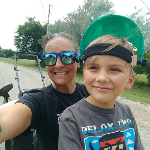 Meet your Posher, Robyn - Picture 1 of 1