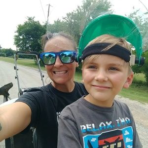 Meet your Posher, Robyn