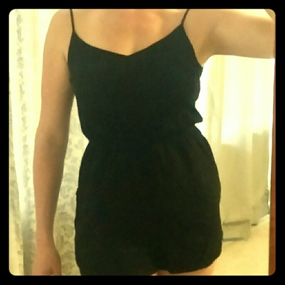 black romper h&m